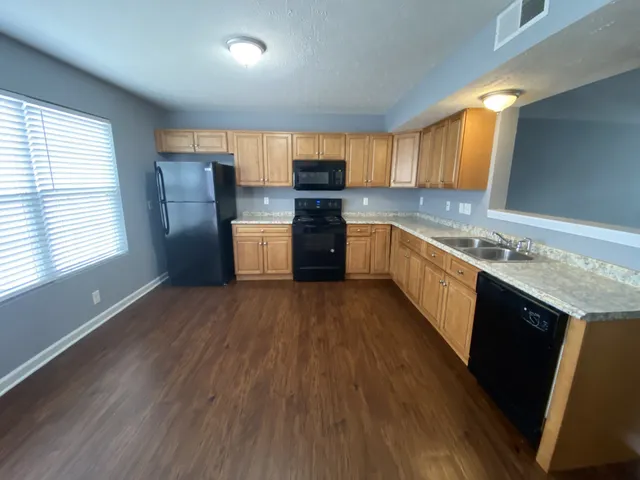 $1,500 | 1043 Sitting Bull Crossing, Murfreesboro, TN 37128