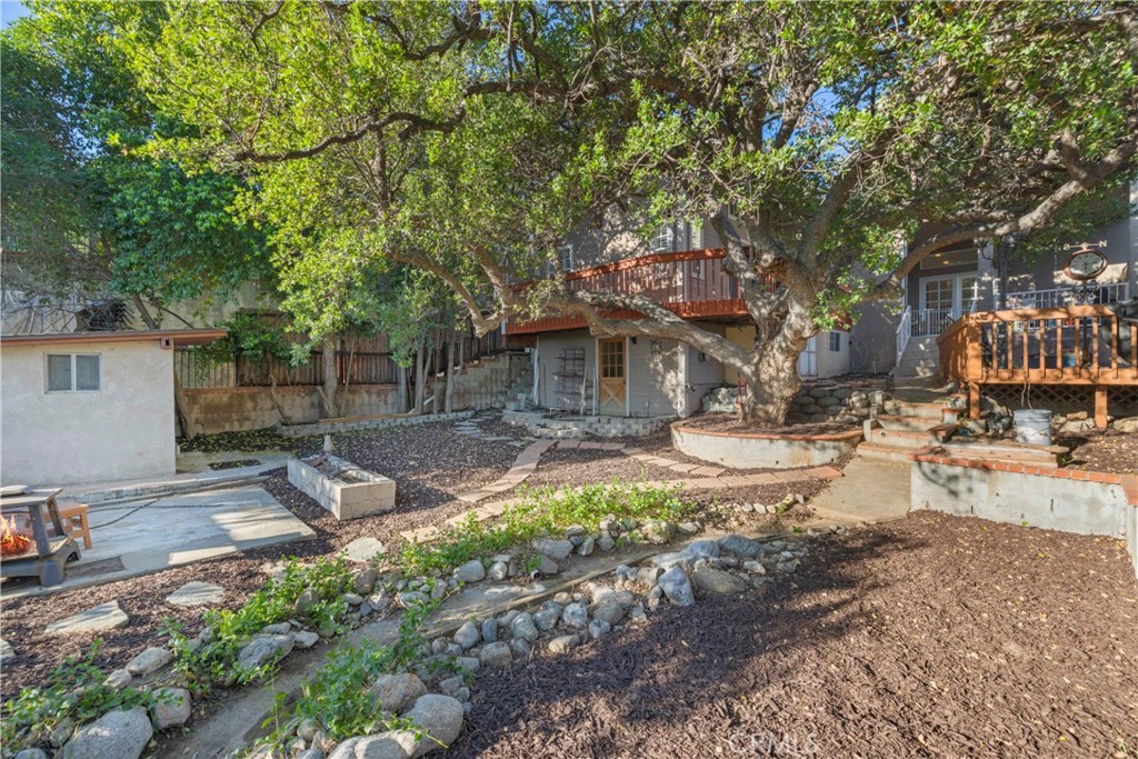 25048 Wheeler Road Newhall, CA 91321 - Photo 57 of 73