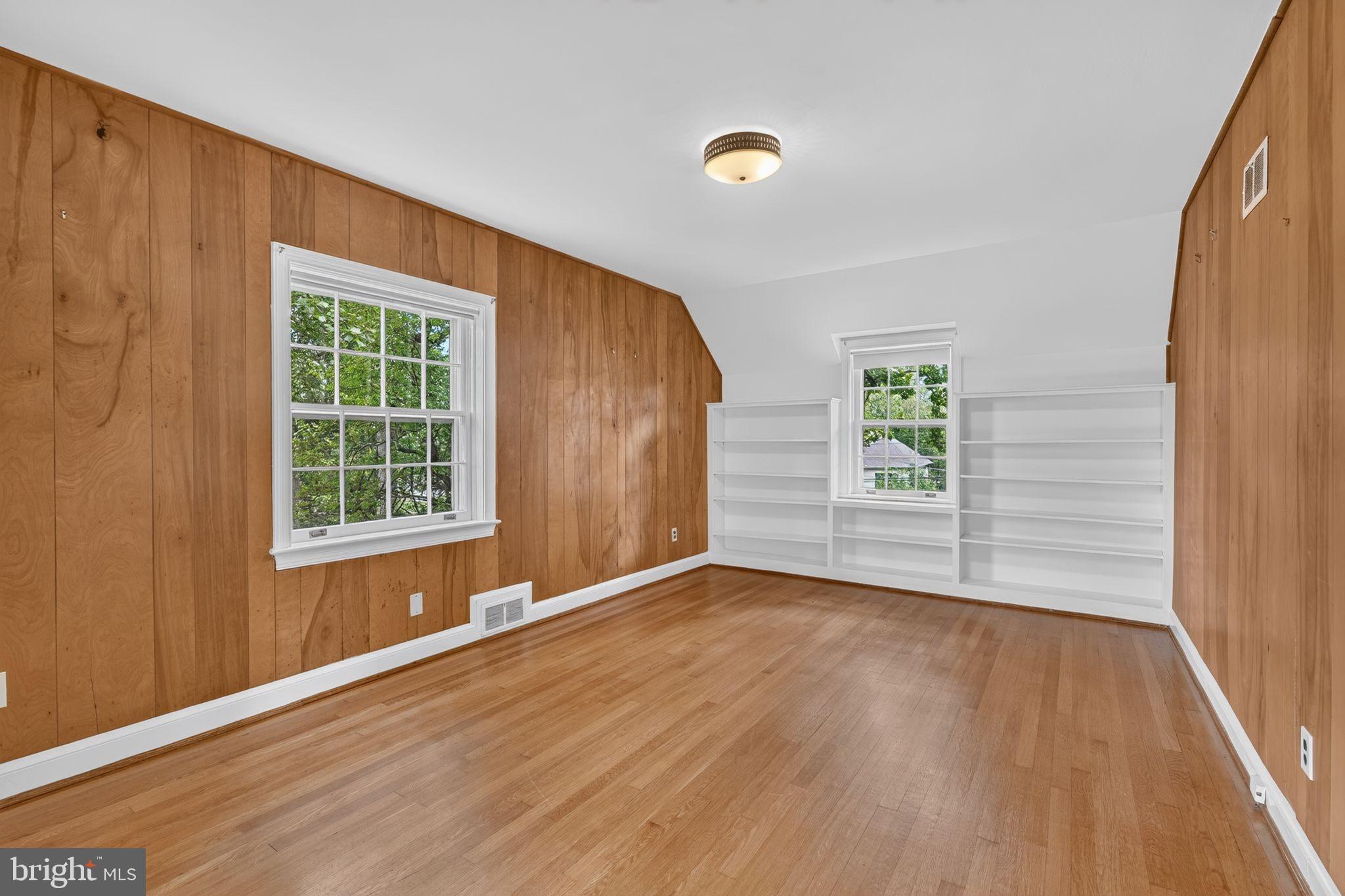 8112 Rayburn Road Bethesda, MD 20817 - Photo 30 of 52