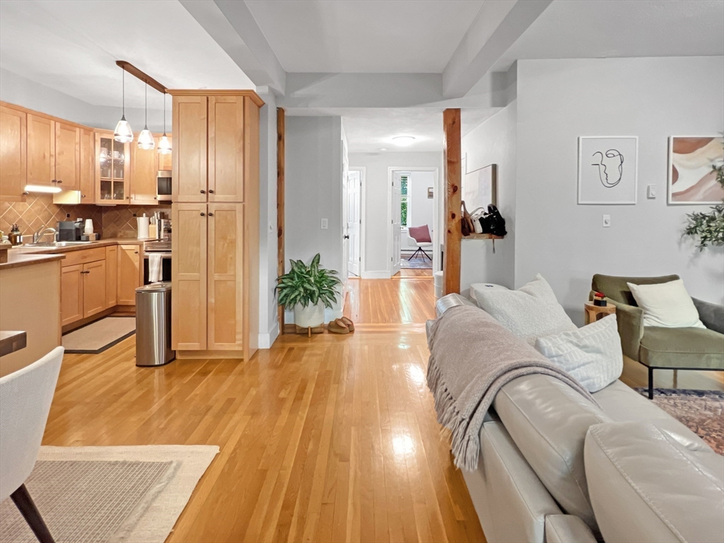 92 Florida Street, Unit 1 Boston, MA 02124 - Photo 5 of 15