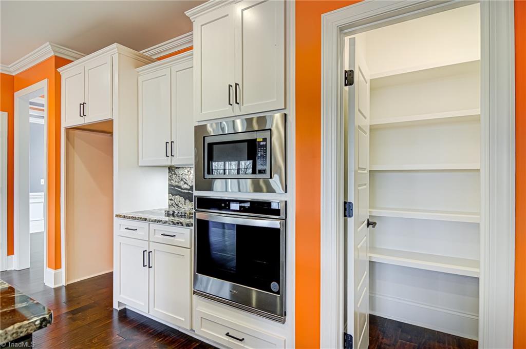 8594 San Marino Court Oak Ridge, NC 27310 - Photo 15 of 48