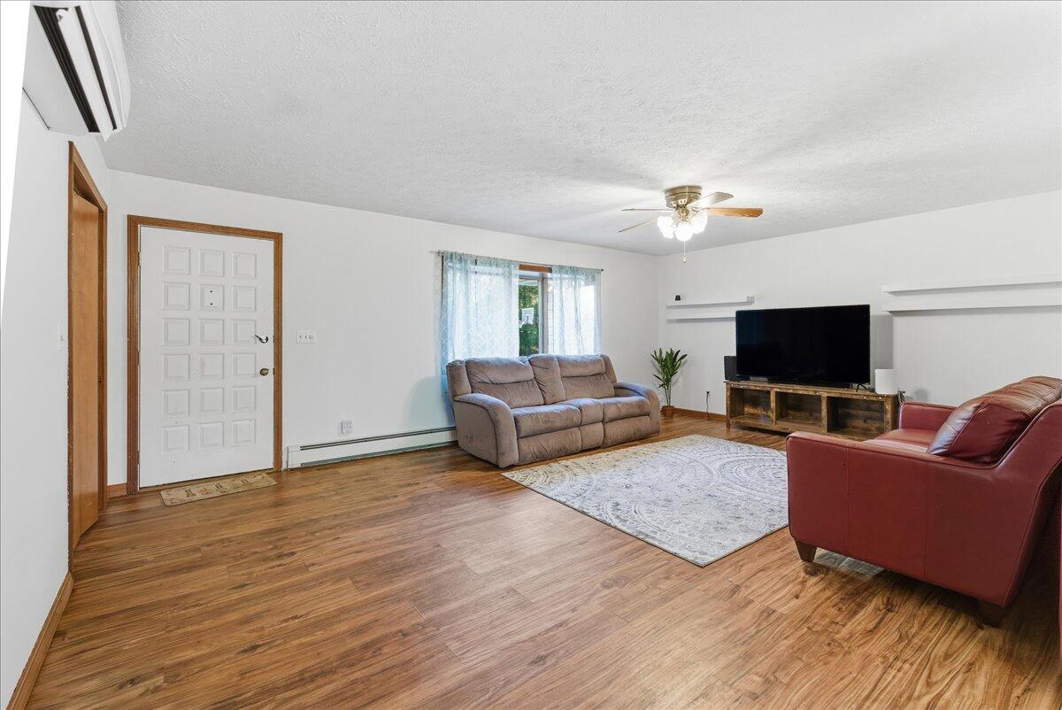 15 Gayton Road Lisbon, ME 04250 - Photo 10 of 46 22-15 Gayton Rd_Lisbon_ME-55