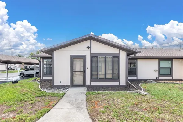$124,900 | 37730 Alissa Drive, Zephyrhills, FL 33542