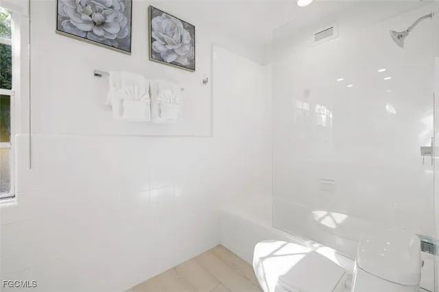 $22,500 | 2728 Crayton Road, Naples, FL 34103