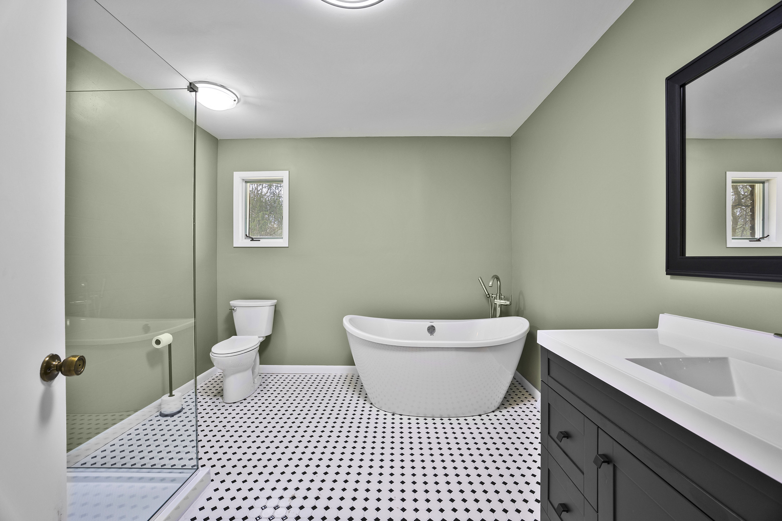 5514 North 13000th Road East Momence, IL 60954 - Photo 15 of 27 a bathroom with a sink a toilet and a mirror