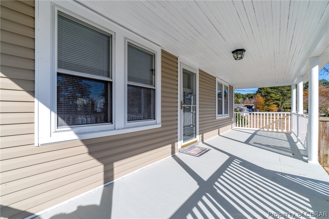 9401 Glass Road Hayes, VA 23072 - Photo 6 of 50 Gallery Image 6