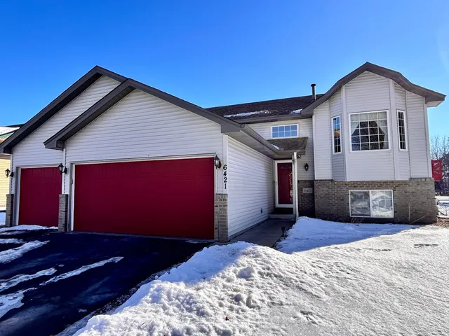 $465,000 | 6421 150th Street North, Hugo, MN 55038