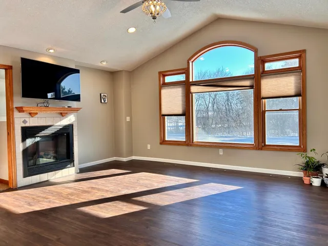 $465,000 | 6421 150th Street North, Hugo, MN 55038