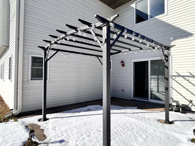 $465,000 | 6421 150th Street North, Hugo, MN 55038