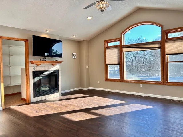 $465,000 | 6421 150th Street North, Hugo, MN 55038