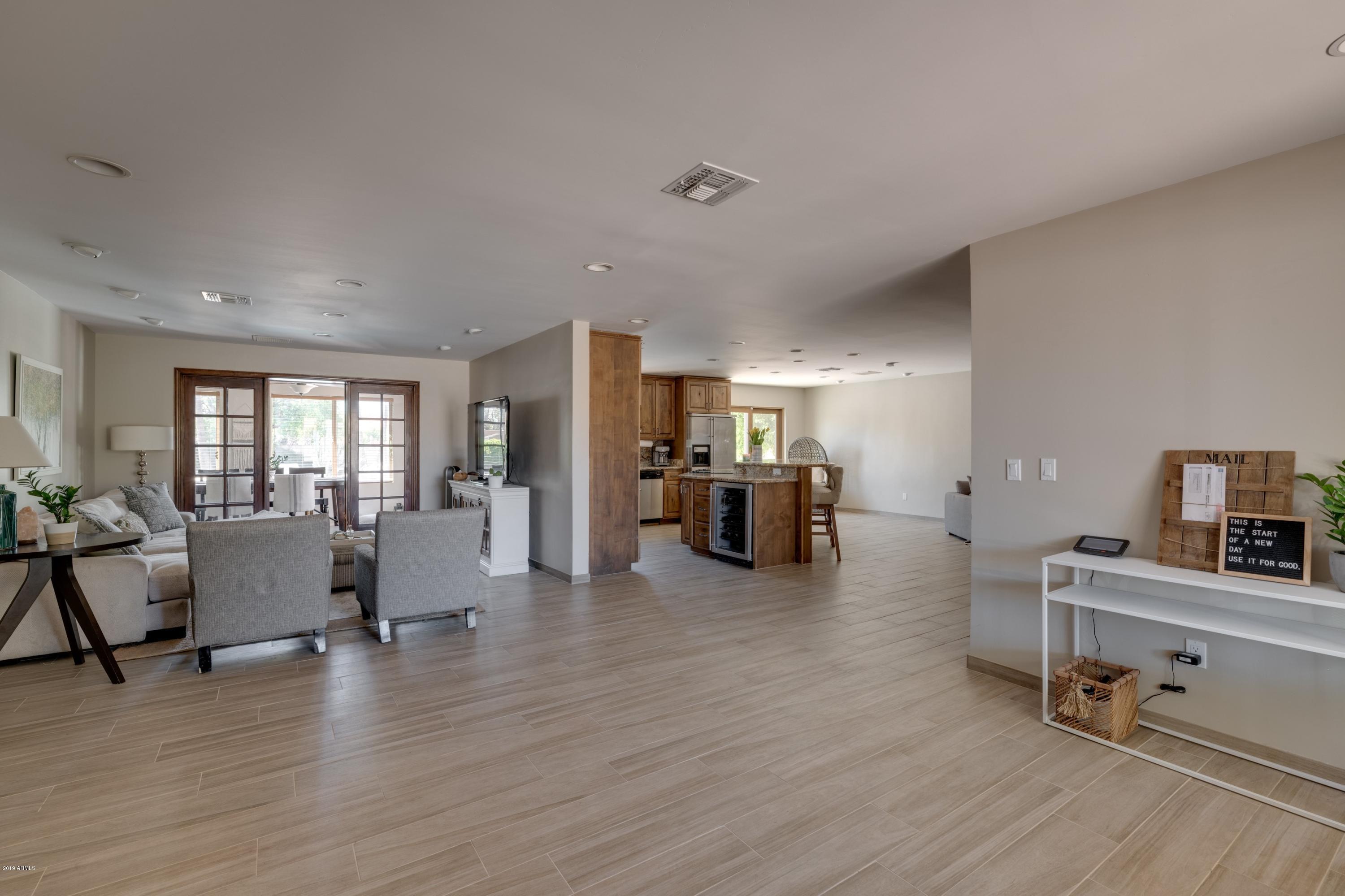 6013 East Spring Road Scottsdale, AZ 85254 - Photo 3 of 25 003_Welcome Home!
