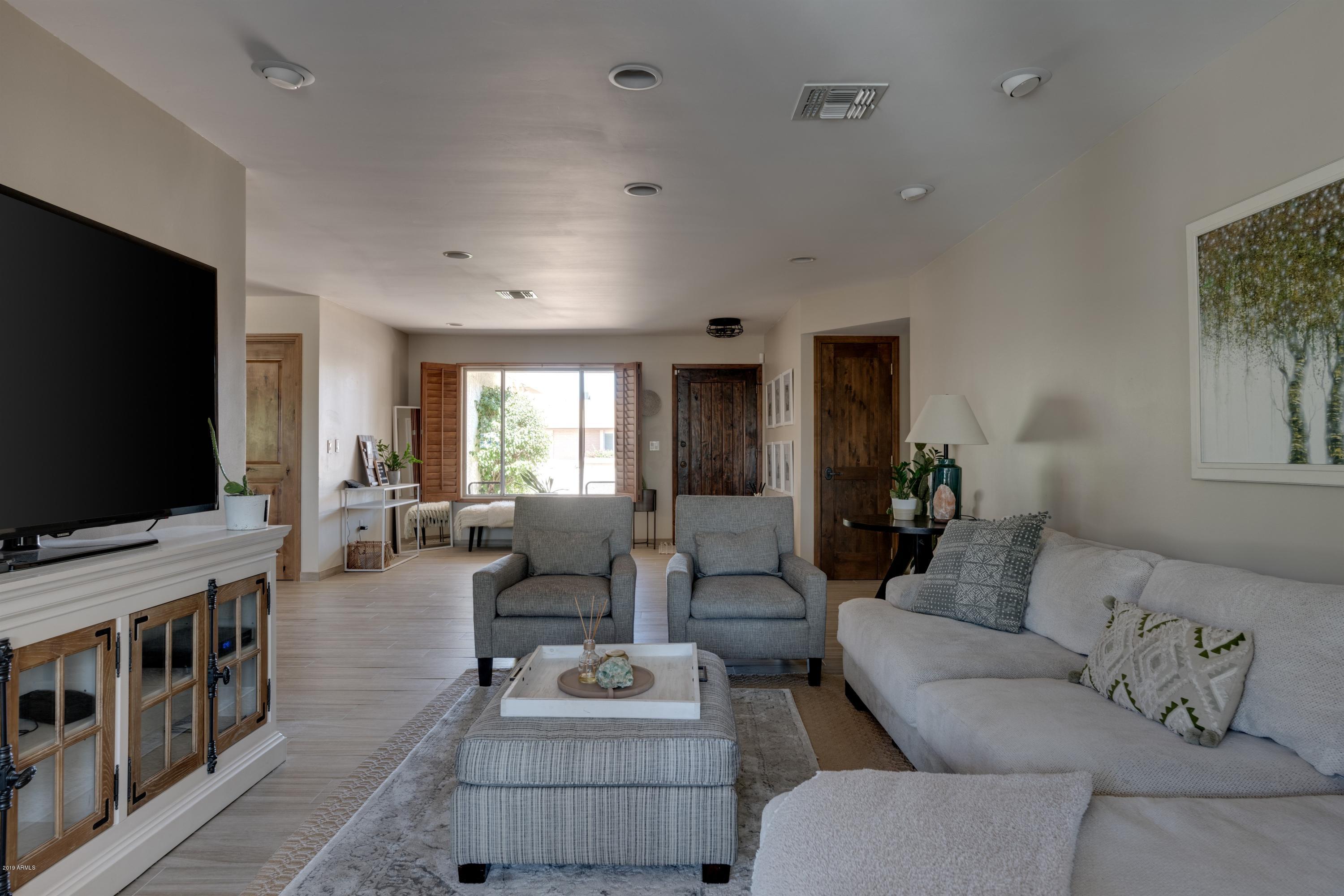 6013 East Spring Road Scottsdale, AZ 85254 - Photo 5 of 25 005_Family II
