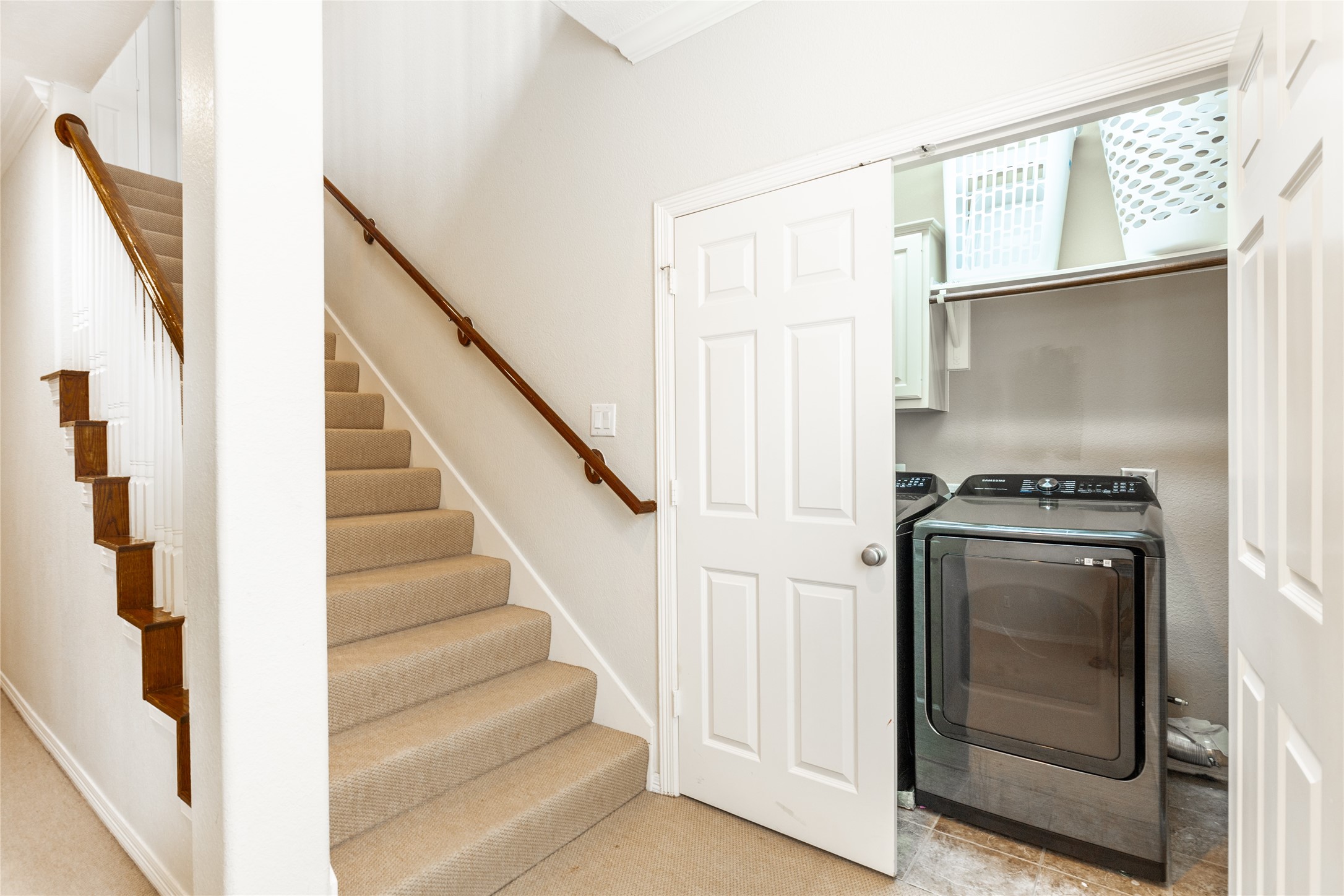 2923 Royal Oaks Crest Houston, TX 77082 - Photo 26 of 31 a view of entryway and hall with wooden floor
