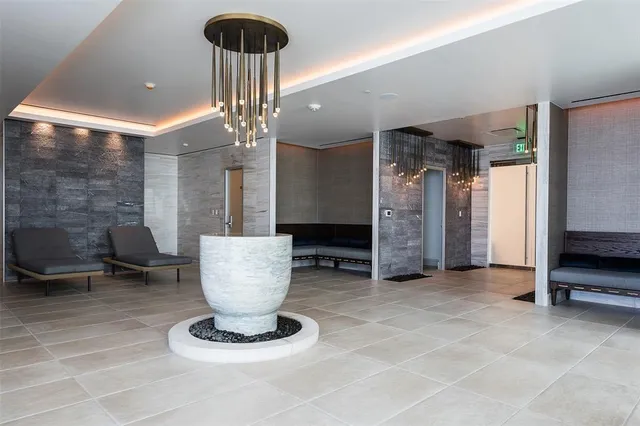 $9,000 | 3130 North Harwood Street, Unit 1804, Dallas, TX 75201