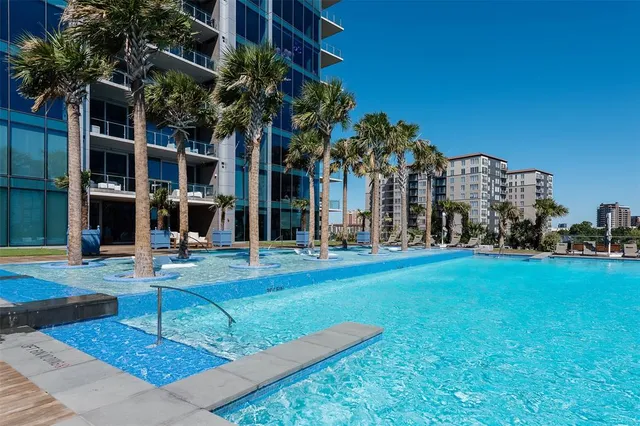 $9,000 | 3130 North Harwood Street, Unit 1804, Dallas, TX 75201