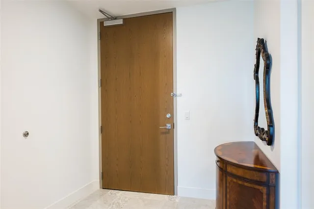 $9,000 | 3130 North Harwood Street, Unit 1804, Dallas, TX 75201