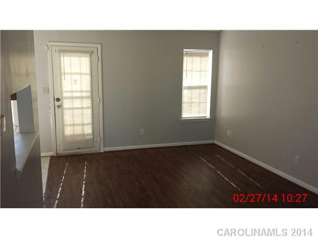 4210 Frank Vance Road Charlotte, NC 28216 - Photo 3 of 3