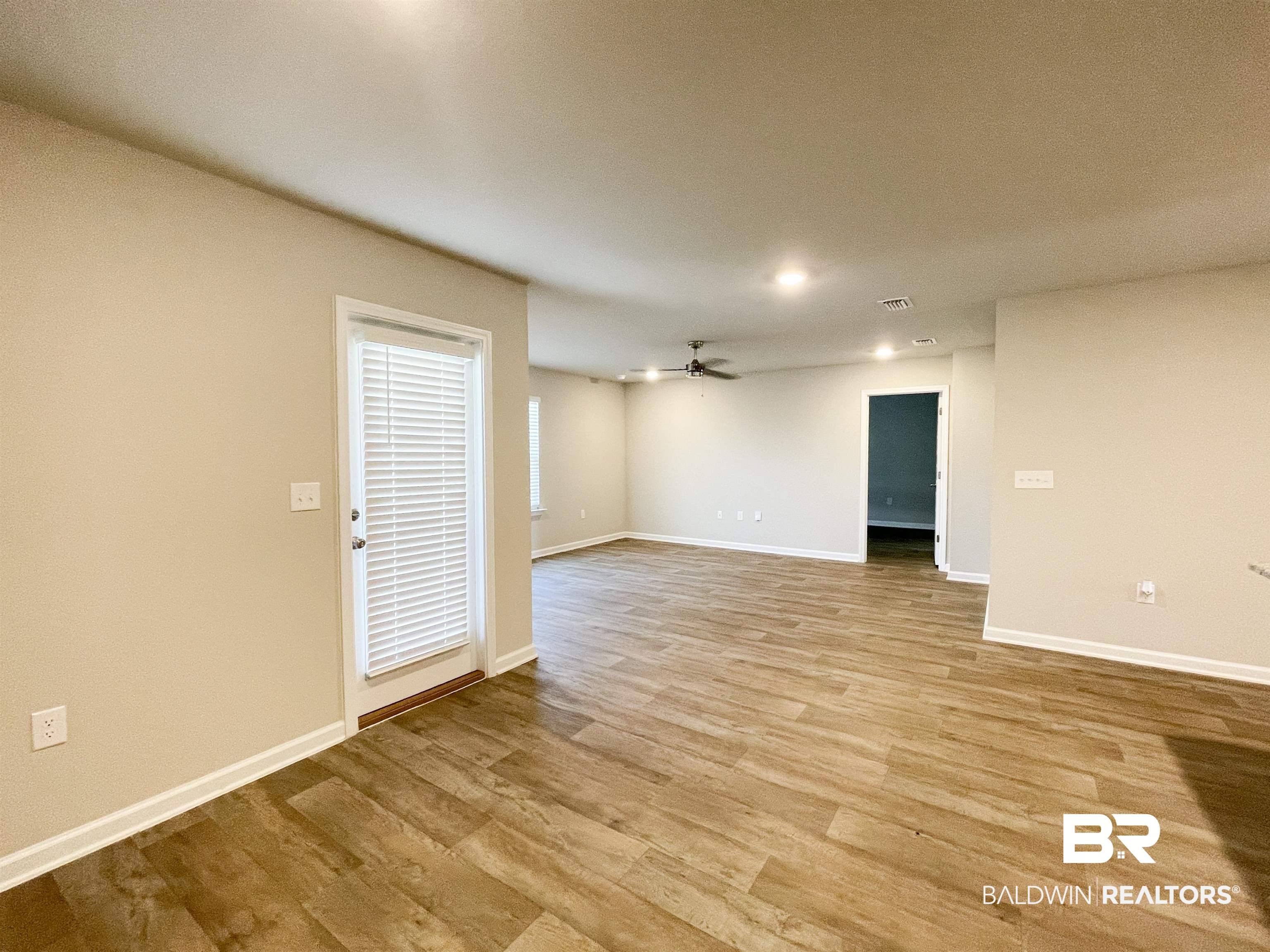 10252 Ruffian Route Daphne, AL 36526 - Photo 5 of 19