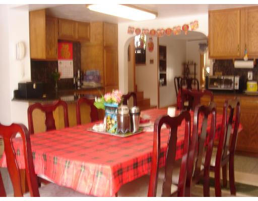35 Elbridge Road Auburn, MA 01501 - Photo 3 of 3 Gallery Image 3