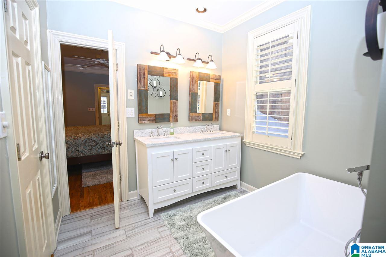 108 Edgewood Boulevard Birmingham, AL 35209 - Photo 7 of 22