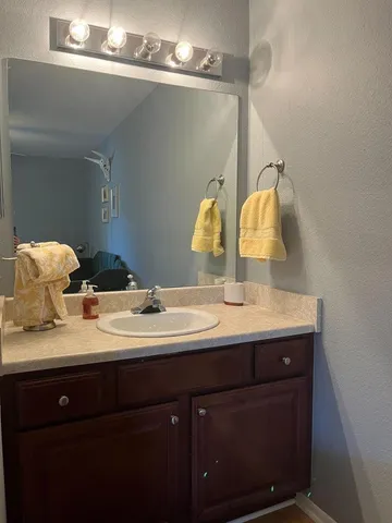 $2,500 | 1481 Center Street, Unit 1607, Mount Pleasant, SC 29464