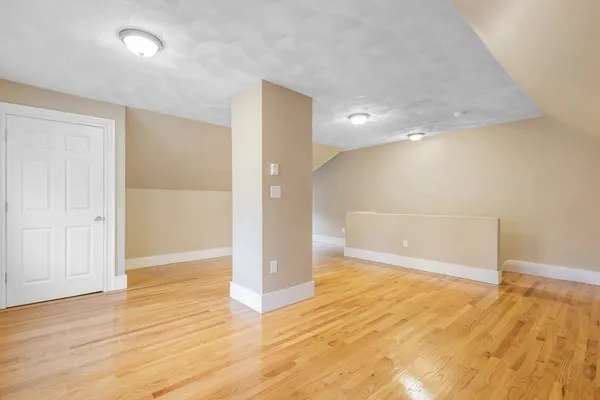 $4,200 | 199 Beacon Street, Unit B, Somerville, MA 02143