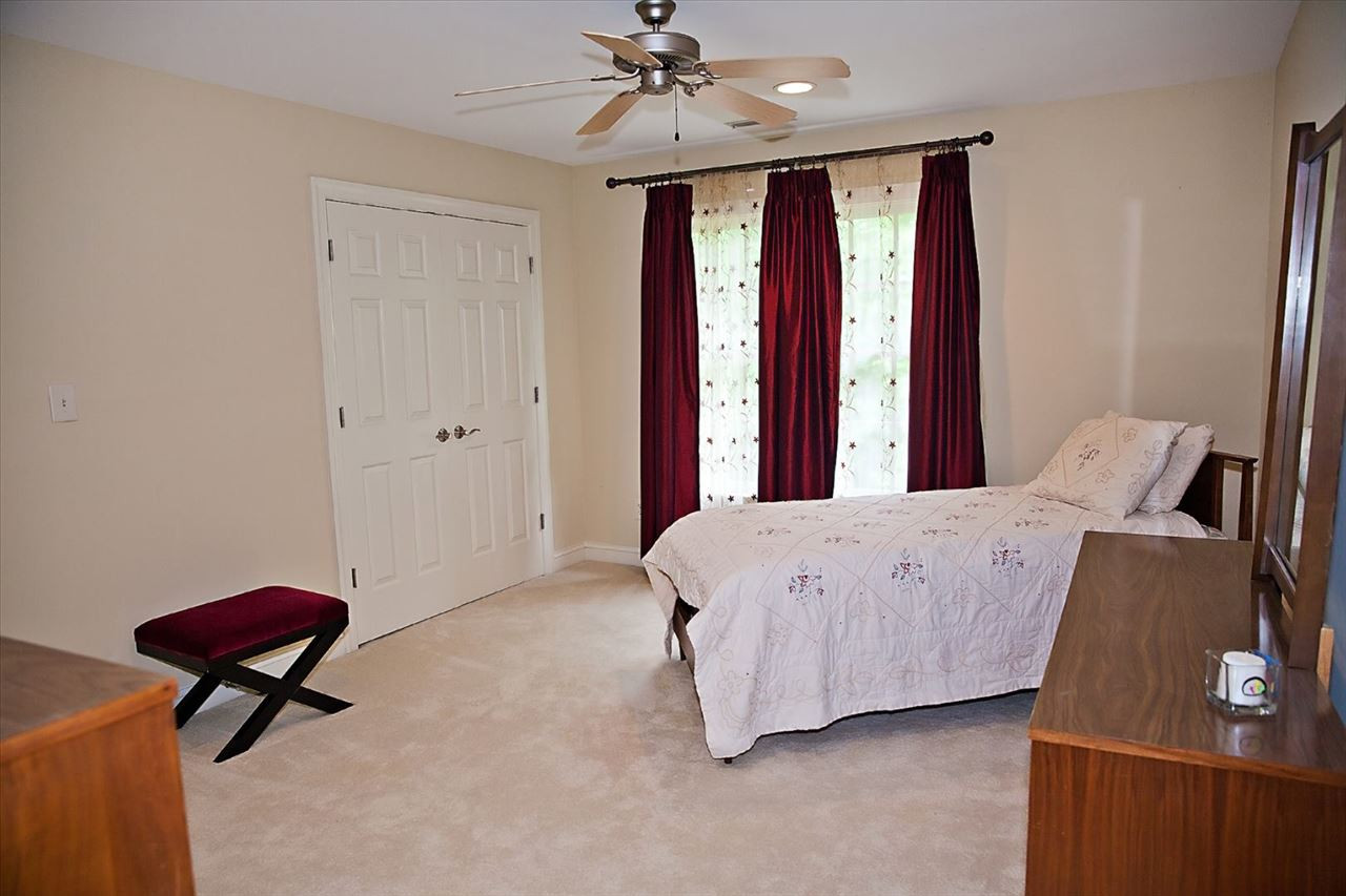 3 North Ridge Place Durham, NC 27705 - Photo 19 of 25 Photo 19