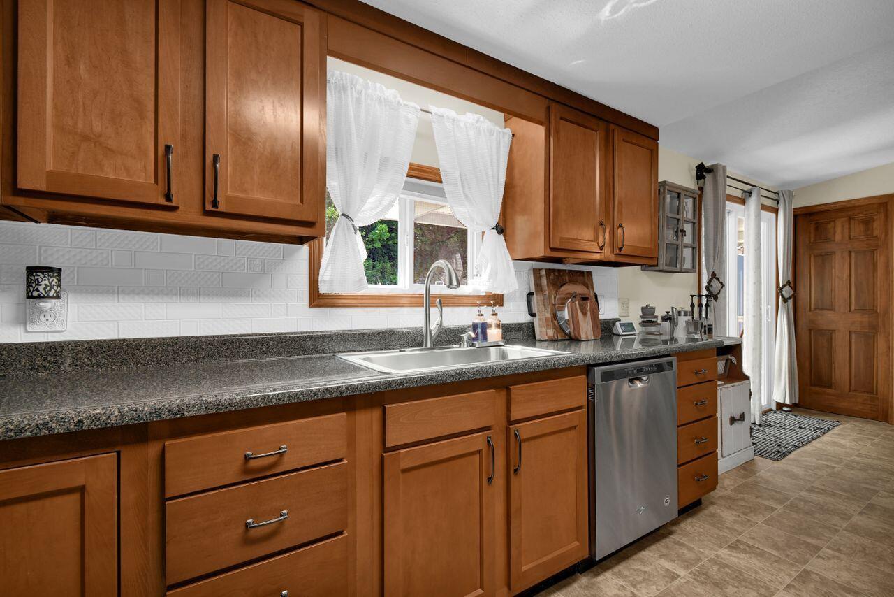 4619 Spring Hill Road Southeast Heath, OH 43056 - Photo 11 of 34 DSC_0372