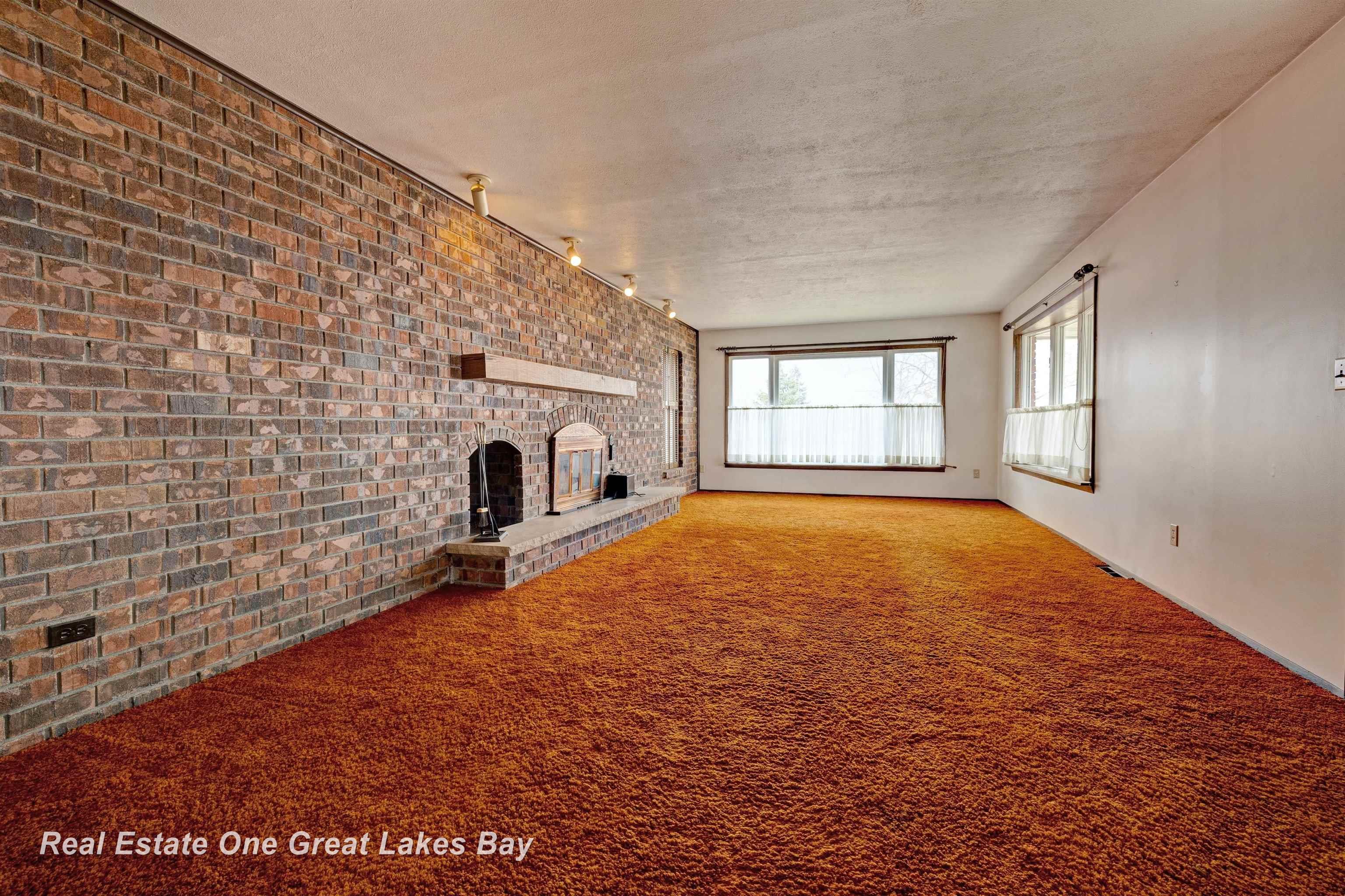 8730 Chesaning Road Chesaning, MI 48616 - Photo 10 of 72