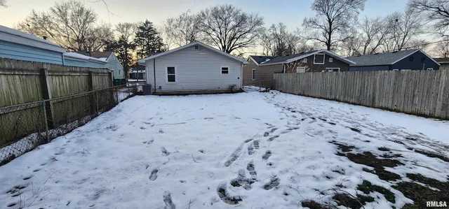 $99,900 | 1820 North 20th Street, Springfield, IL 62702