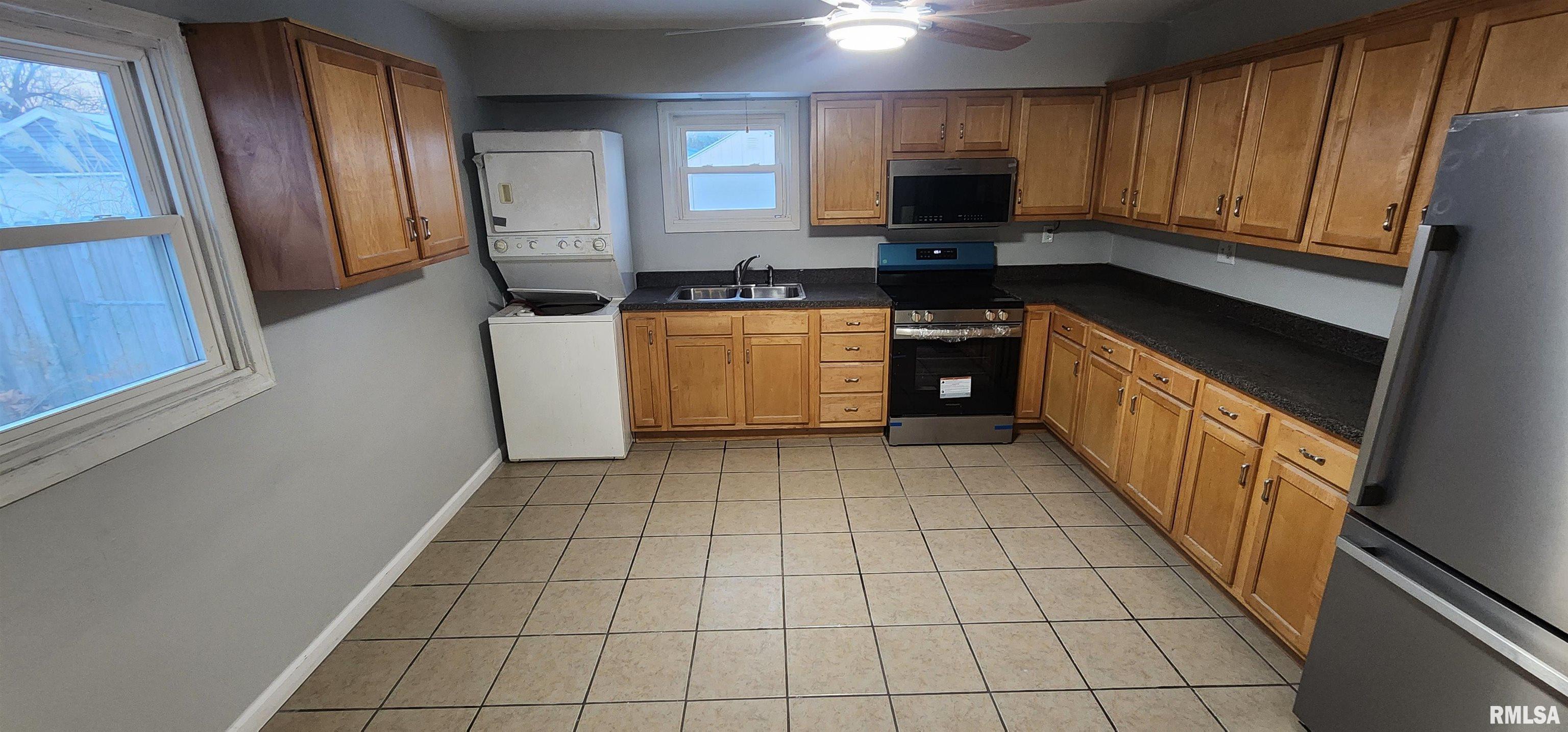 1820 North 20th Street Springfield, IL 62702 - Photo 10 of 24 Gallery Image 10