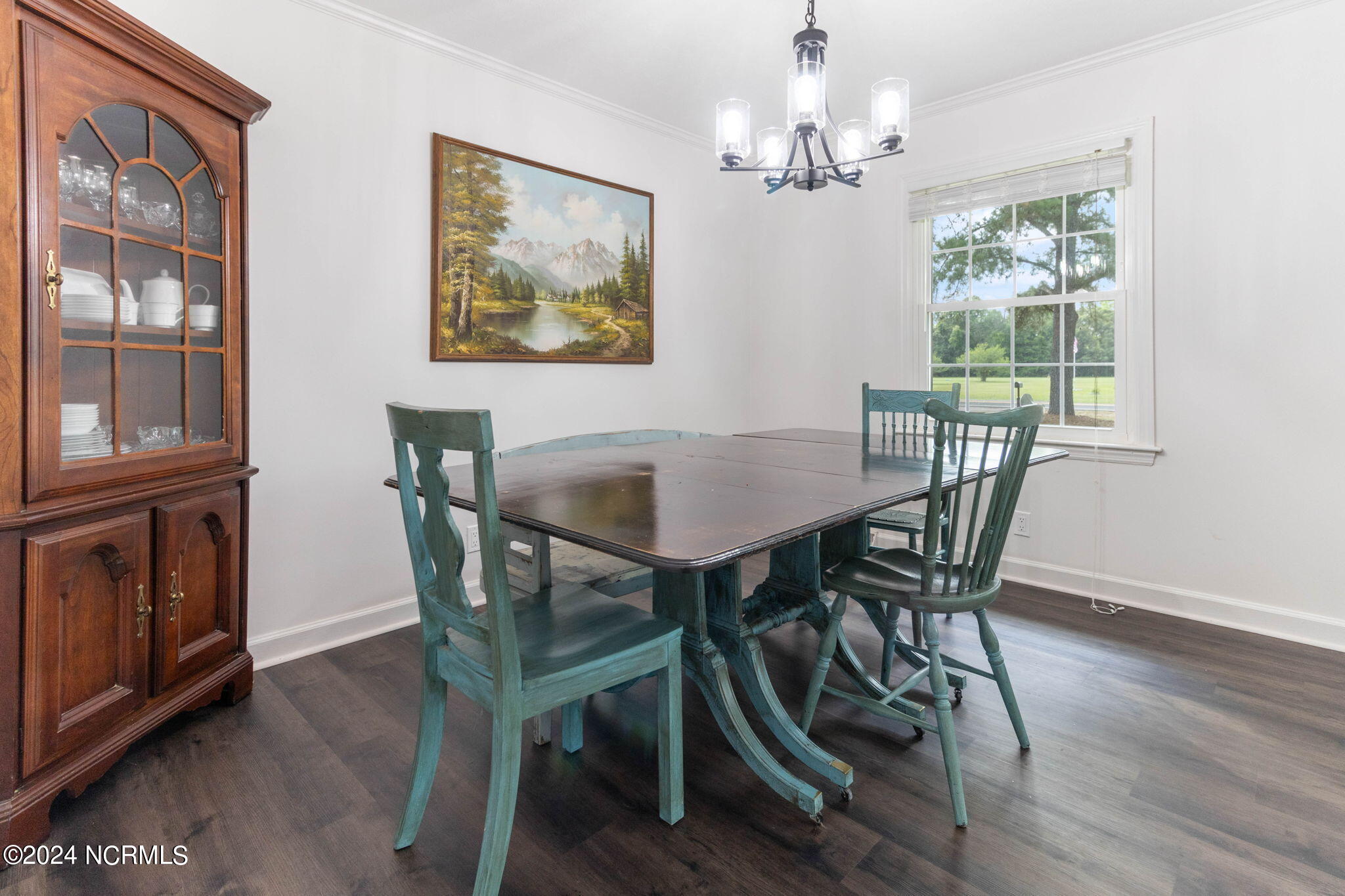203 Cromartie Road Elizabethtown, NC 28337 - Photo 6 of 41 Dining Room