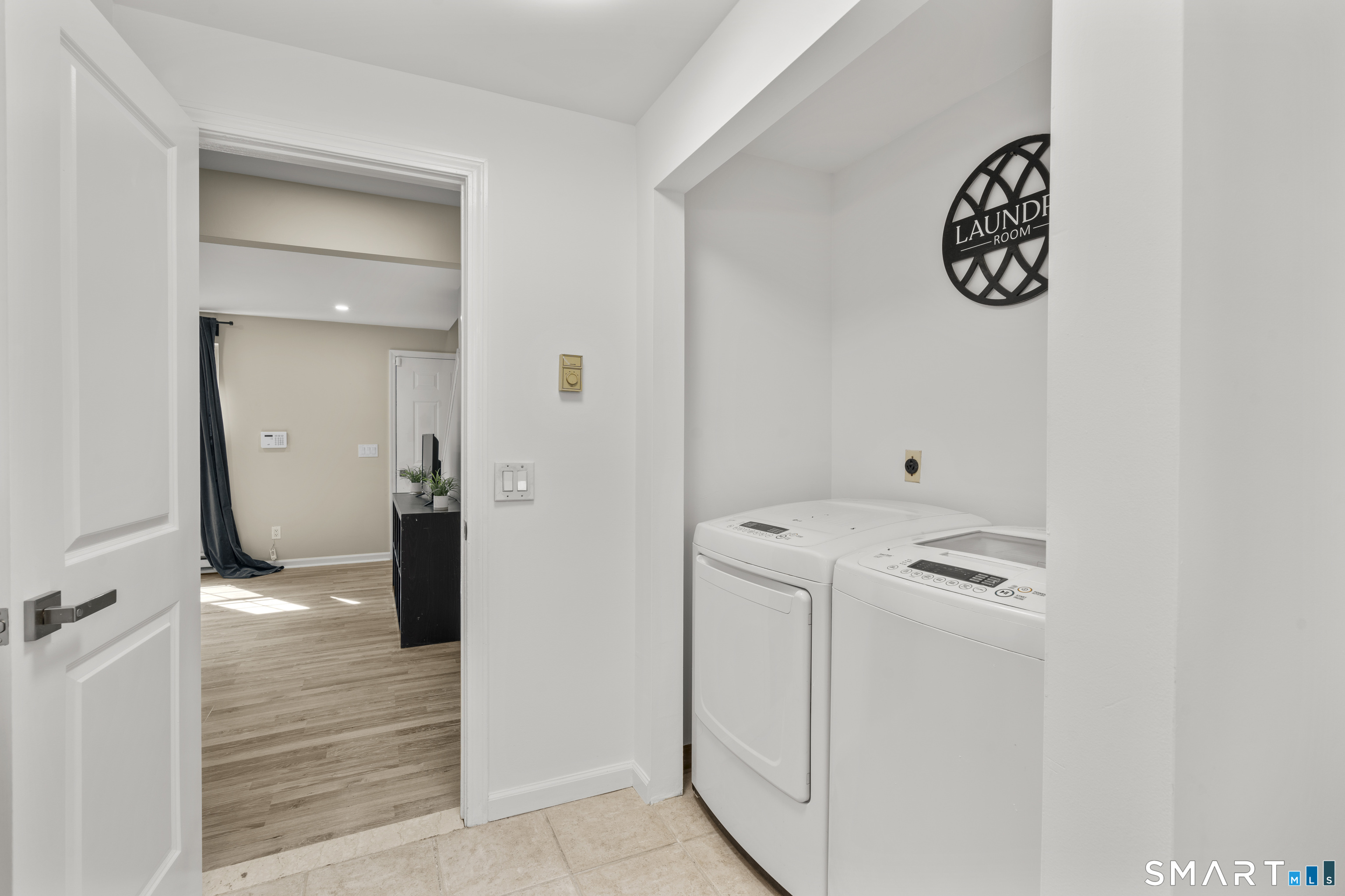 13 Williams Court Wolcott, CT 06716 - Photo 12 of 33 a view of utility room