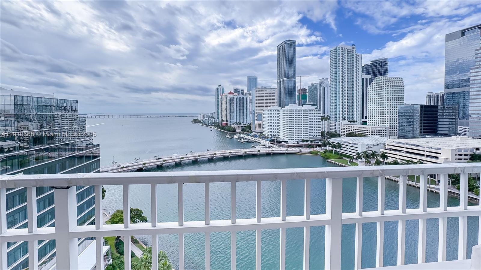 701 Brickell Key Boulevard, Unit 1912 Miami, FL 33131 - Photo 6 of 67