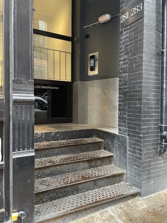 281 Franklin Street, Unit 402 Boston, MA 02110 - Photo 23 of 24