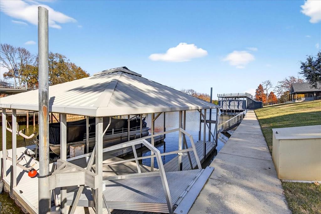 113 Adison Lane Mabank, TX 75156 - Photo 31 of 38 a view of a house with backyard and sitting area