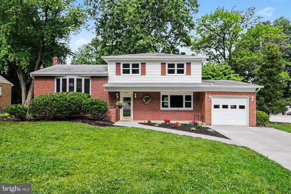 $370,000 | 412 Allegheny Drive, Mechanicsburg, PA 17055