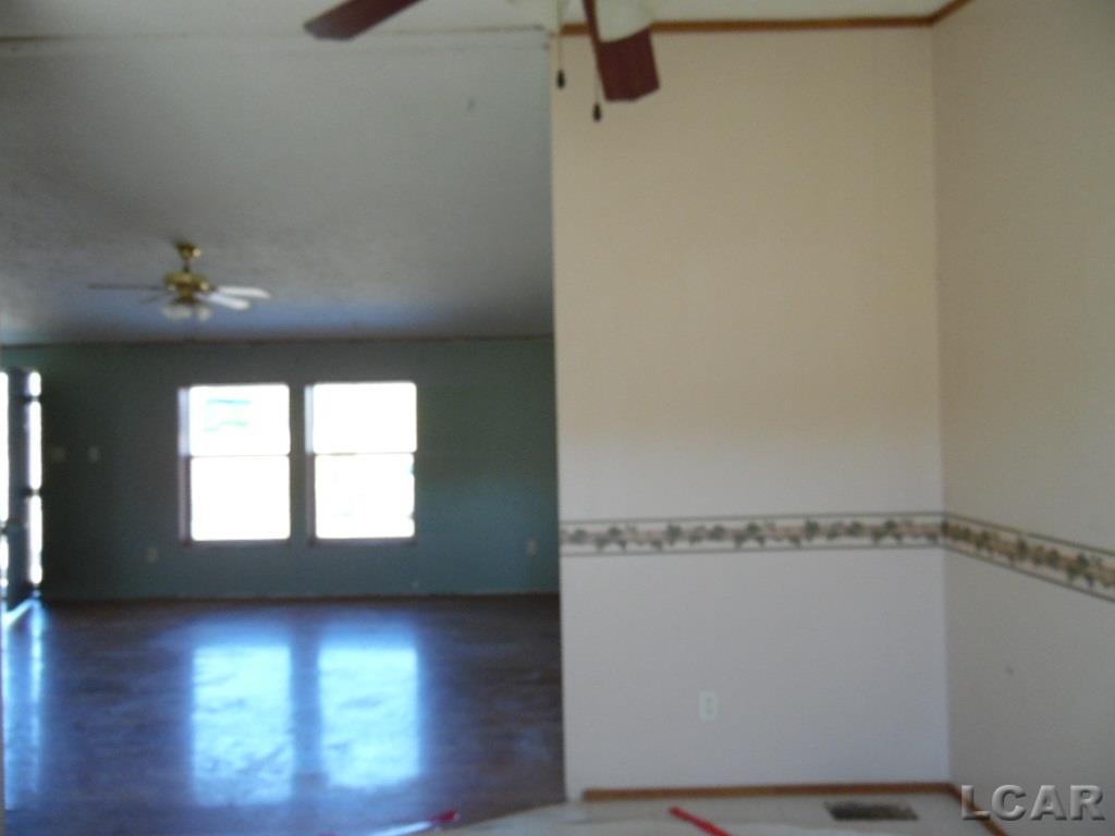 12011 Wooden Road Hanover, MI 49241 - Photo 5 of 14 31343505-4.JPG