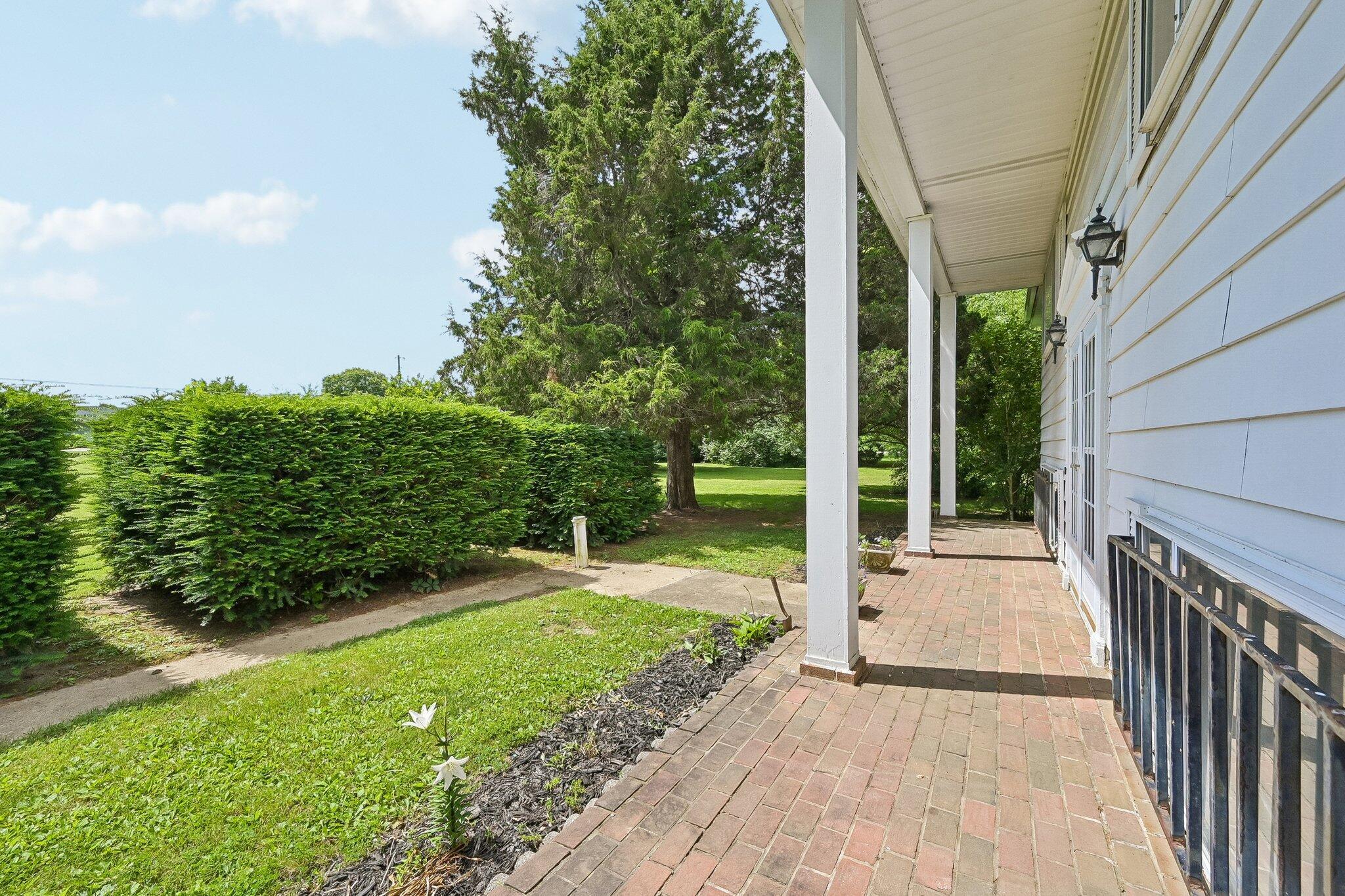9462 Alkire Road Grove City, OH 43123 - Photo 10 of 82