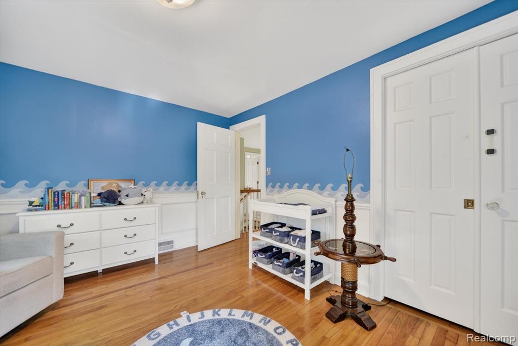 1404 Harvard Road East Lansing, MI 48823 - Photo 28 of 45