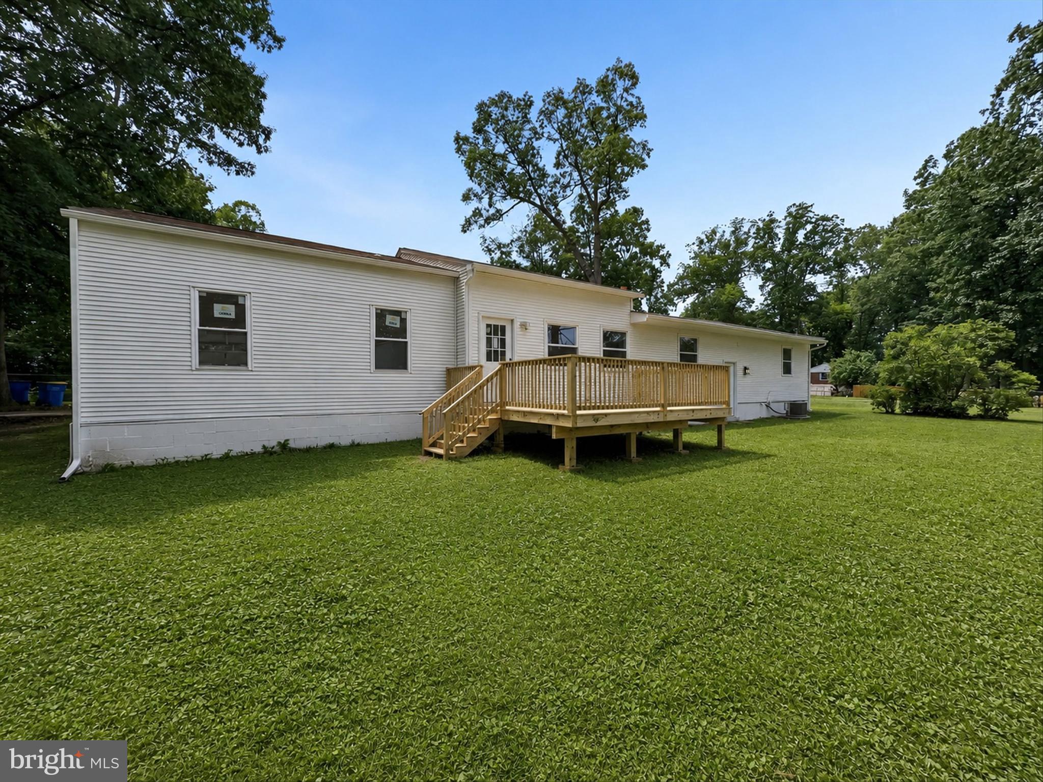 15 Foundry Road Shrewsbury, PA 17361 - Photo 2 of 33