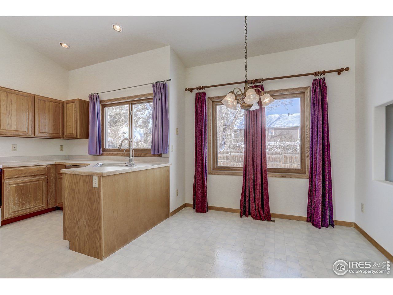 2624 Bison Road Fort Collins, CO 80525 - Photo 7 of 29 Eat in Kitchen