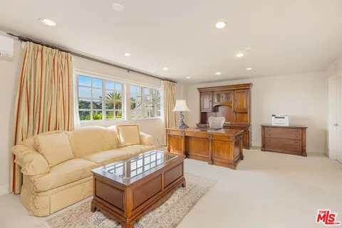 $8,500,000 | 1922 Bel Air Road, Los Angeles, CA 90077