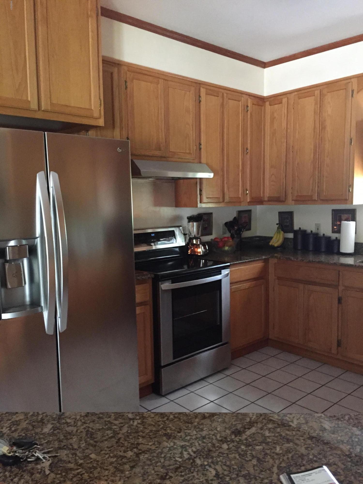 15203 Parker Road Biloxi, MS 39532 - Photo 5 of 11 6F419ADE-5640-4EC6-B305-8636F8B12F29
