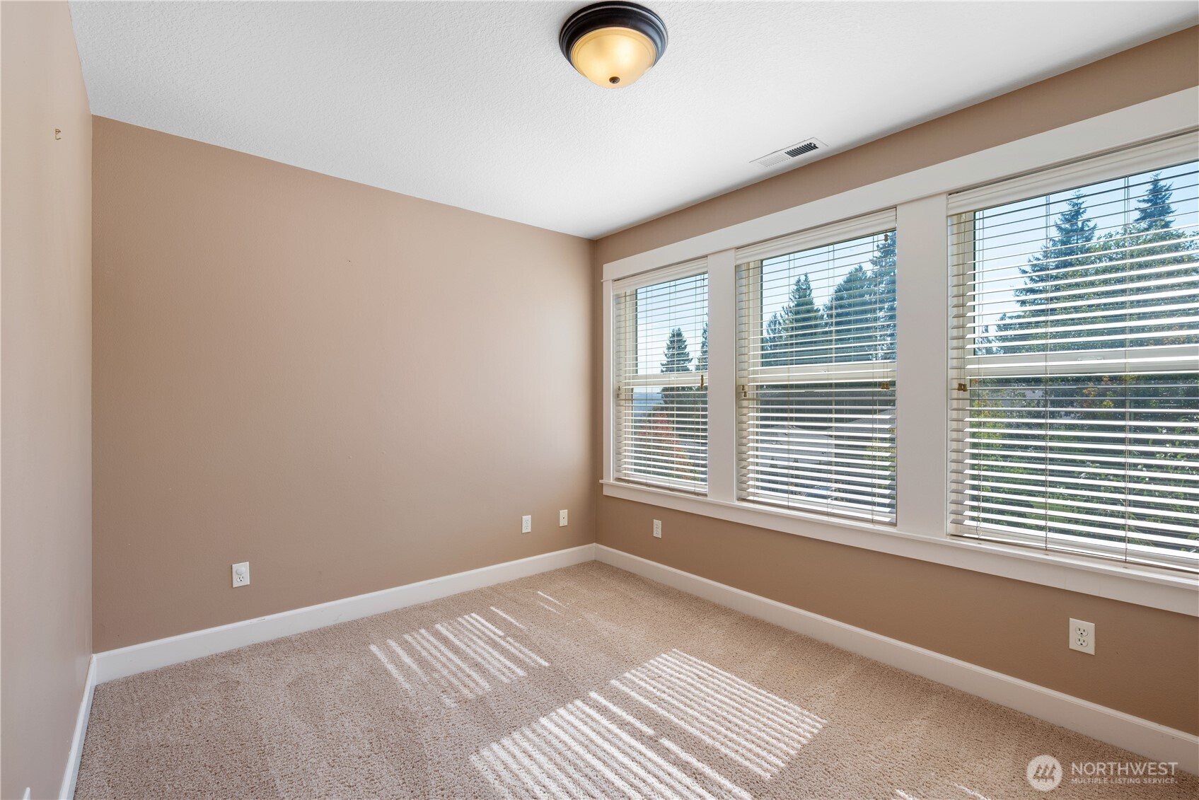 132 Altavista Road Longview, WA 98632 - Photo 23 of 39 Gallery Image 23