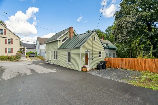 $185,000 | 4 Gove Street, Rockingham, VT 05101