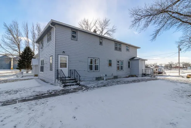 $160,000 | 341 1st Street, Frost, MN 56033
