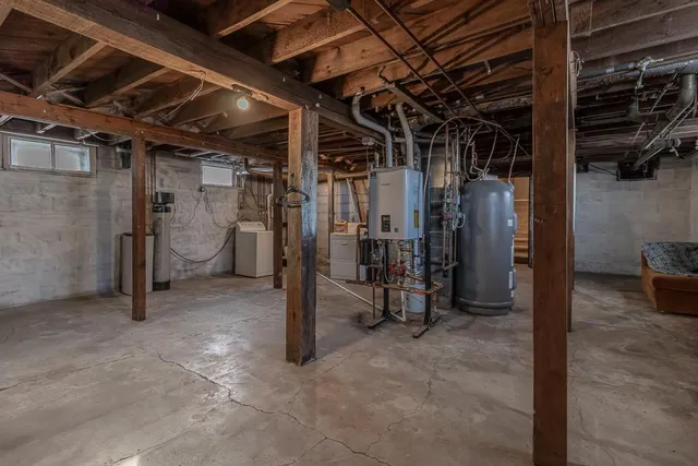 $160,000 | 341 1st Street, Frost, MN 56033