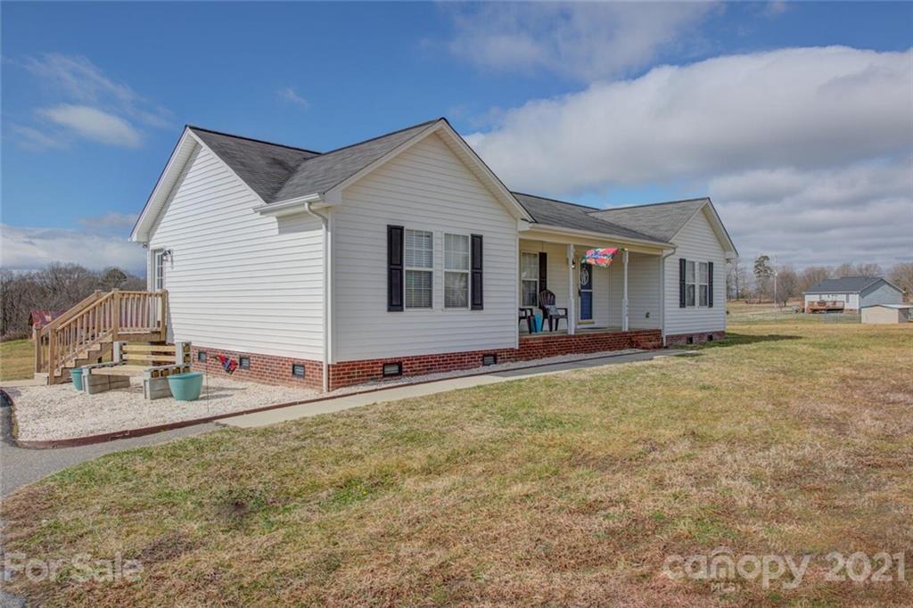 1950 Johnstown Road Crouse, NC 28033 - Photo 4 of 25