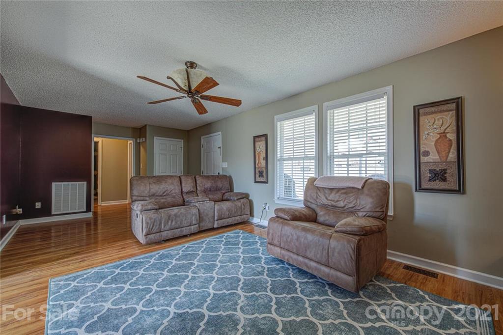 1950 Johnstown Road Crouse, NC 28033 - Photo 7 of 25